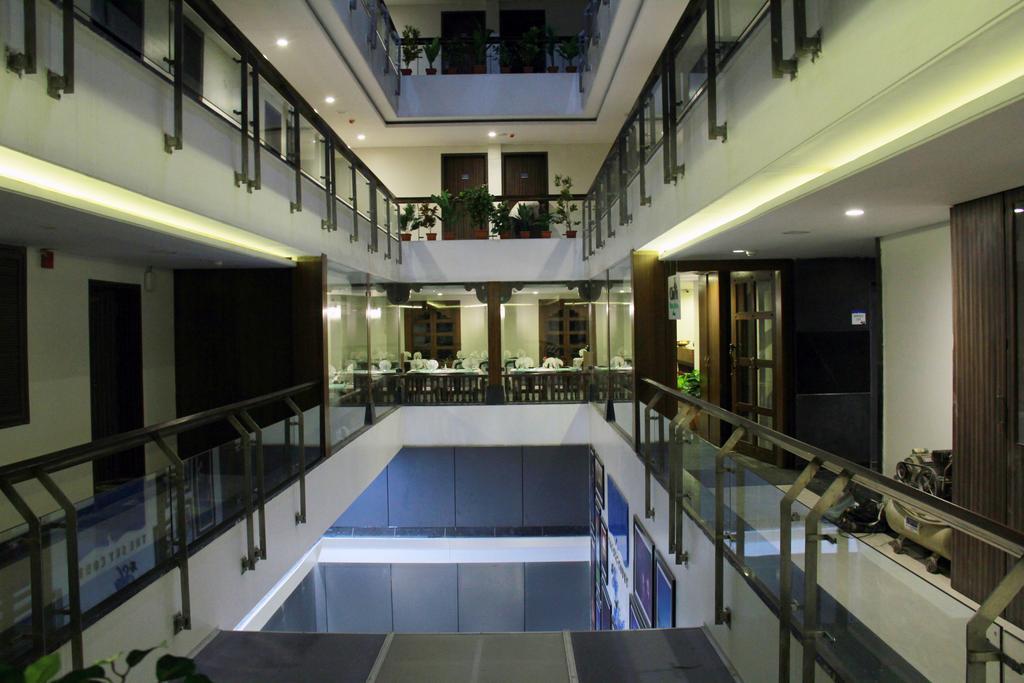 The Sky Court Hotel Aurangabad  Exterior foto